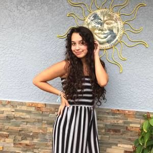 Meet your Posher, Sophia